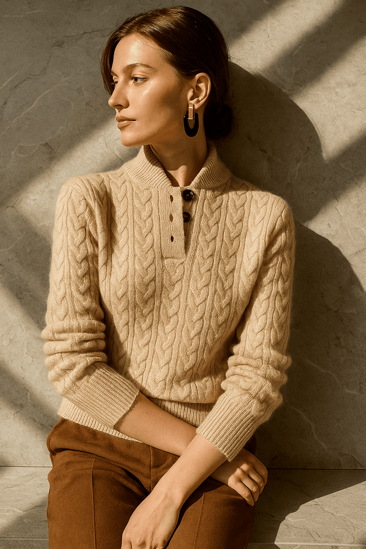 Carla | Maglione in Maglia Intrecciata con Bottoni